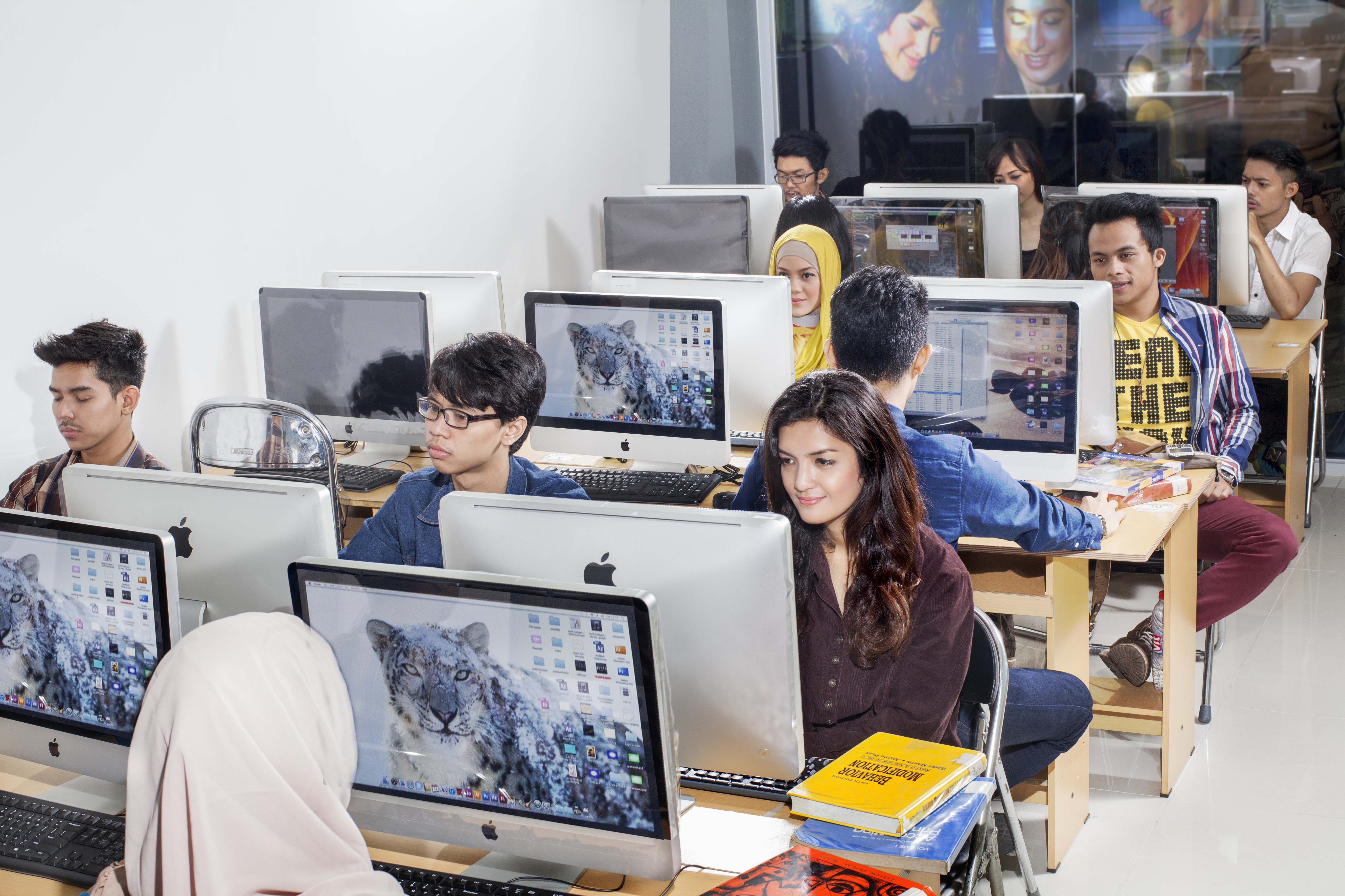Universitas pendidikan indonesia juga punya jurusan ilmu komputer